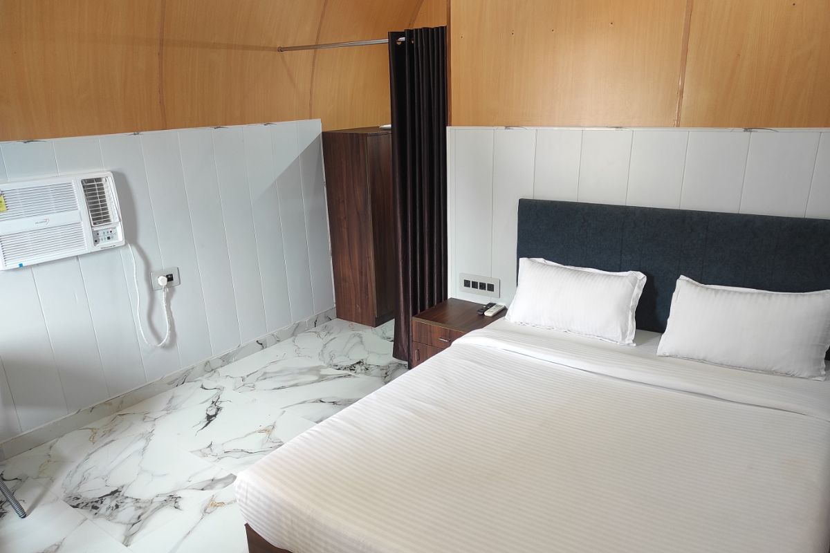 room_img_1